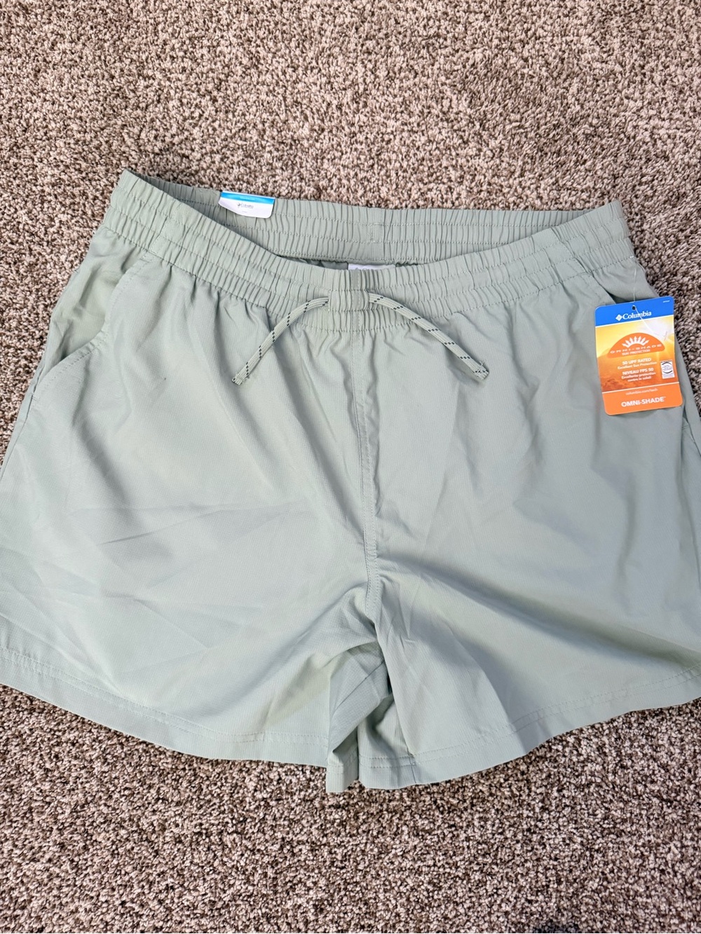 Columbia Women's Sage Green Elastic Waist Drawstring Shorts